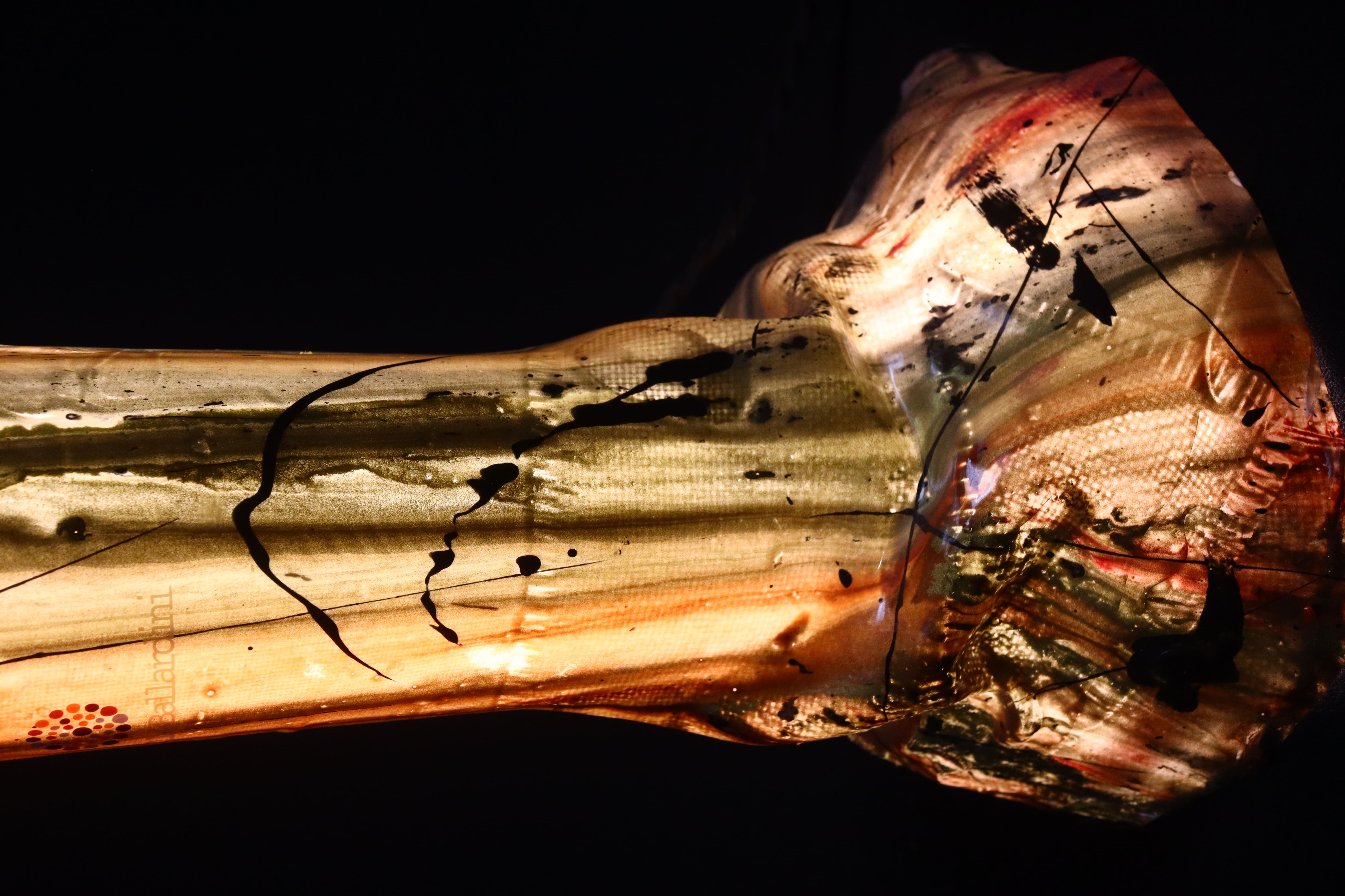 didj_star_0002_raw_didgeridoo_lampada_sonora_design_musicale_da_terra_lampade_moderne_marcello_ballardini_1.jpg